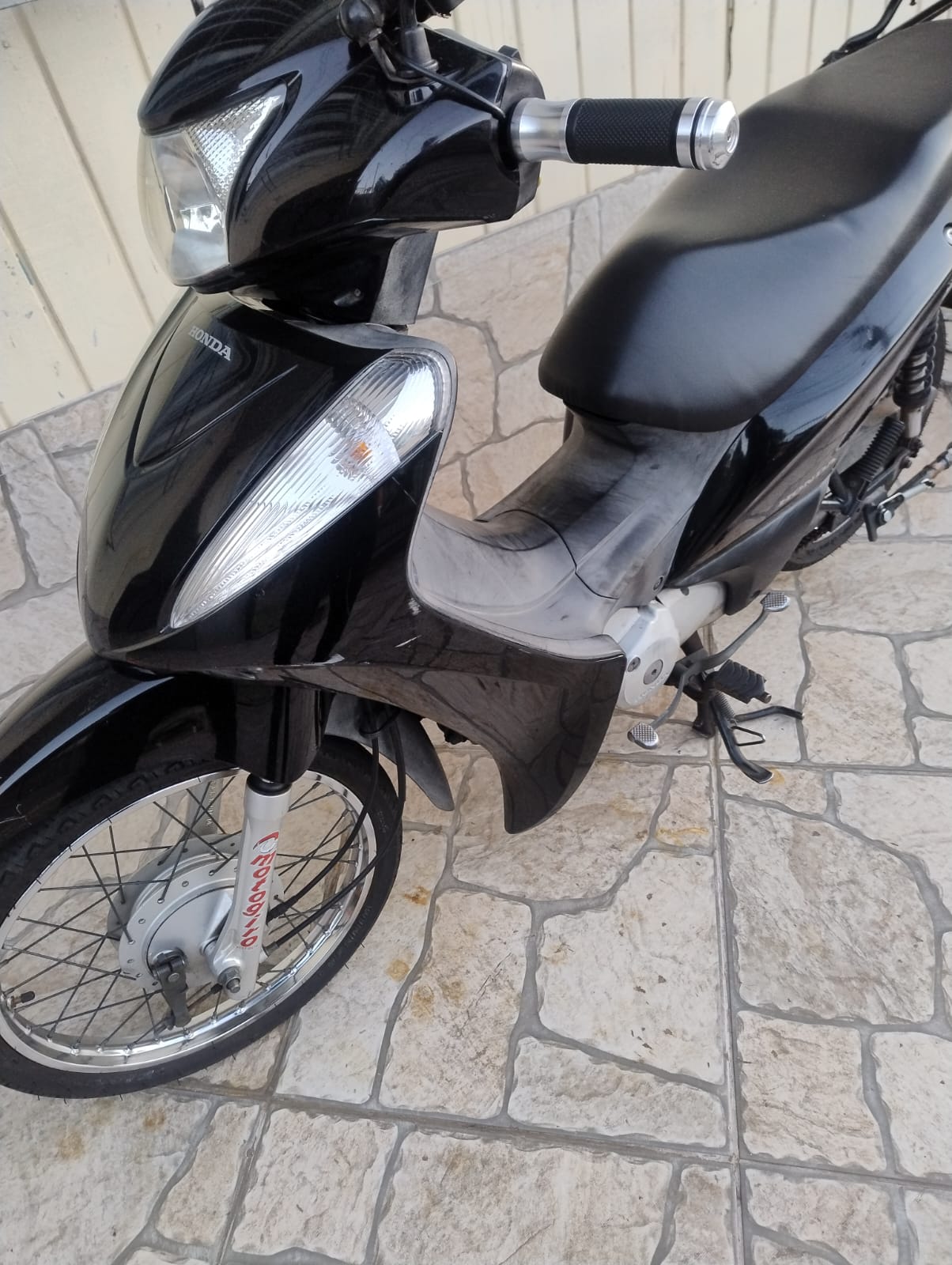 Moto Honda Biz, 2011