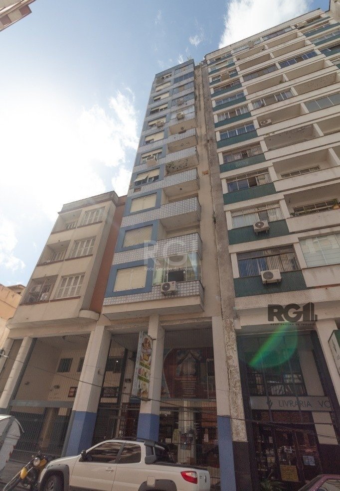 APARTAMENTO NO CENTRO DE PORTO ALEGRE!!!